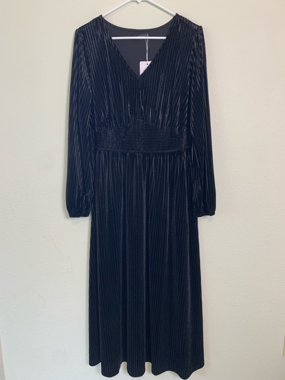 Zesica Elegant Black Velvet Midi Dress Smocked Waist V-Neck Gothic Evening Party